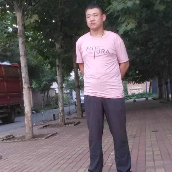 35岁岁河北单身帅哥 - 临高吉缘网