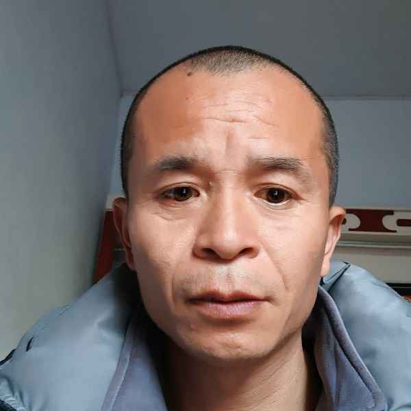 43岁岁河南单身帅哥 - 临高吉缘网