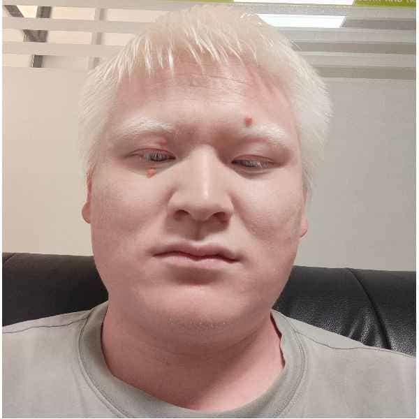 30岁岁安徽单身帅哥 - 临高吉缘网