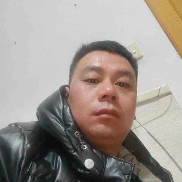 35岁岁河北单身帅哥 - 临高吉缘网