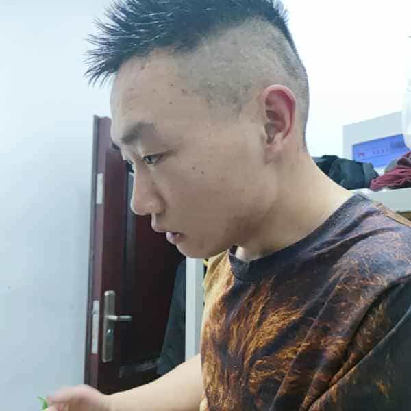 29岁岁四川单身帅哥 - 临高吉缘网