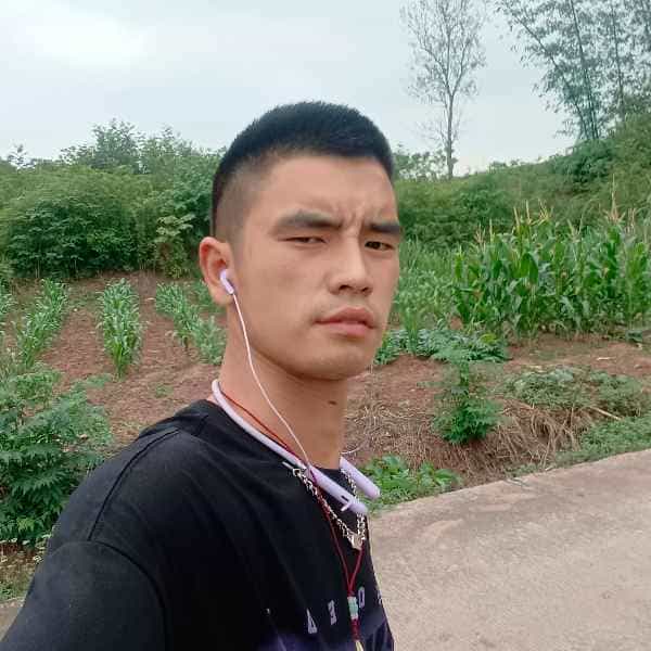 35岁岁四川单身帅哥 - 临高吉缘网