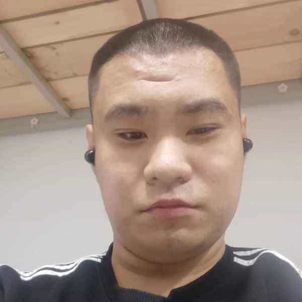 25岁岁山东单身帅哥 - 临高吉缘网