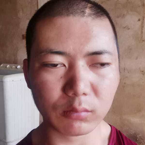 35岁岁云南单身帅哥 - 临高吉缘网