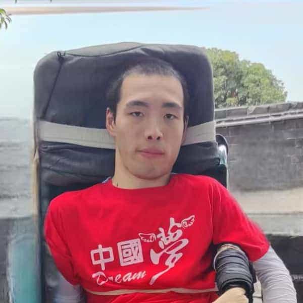 31岁岁湖南单身帅哥 - 临高吉缘网